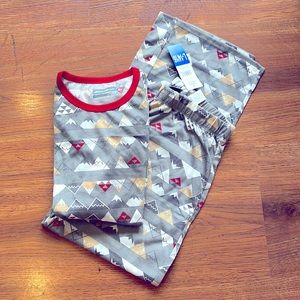 Long sleeve pajama set